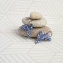 Boucles Oiseaux Origami bleu avec fleurs blanches - 23,00 €