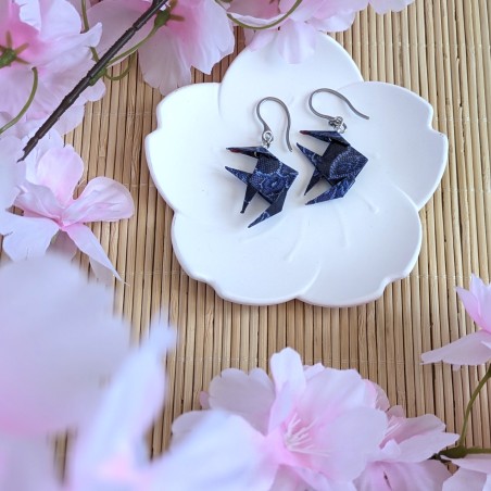 Boucles d’Oreilles Poissons Origami motifs kimono bleu foncé