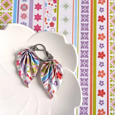 Boucles d’Oreilles Feuilles Origami motifs floraux et rayures multicolores
