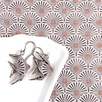 Boucles d’Oreilles Poissons Origami motifs japonais marrons
